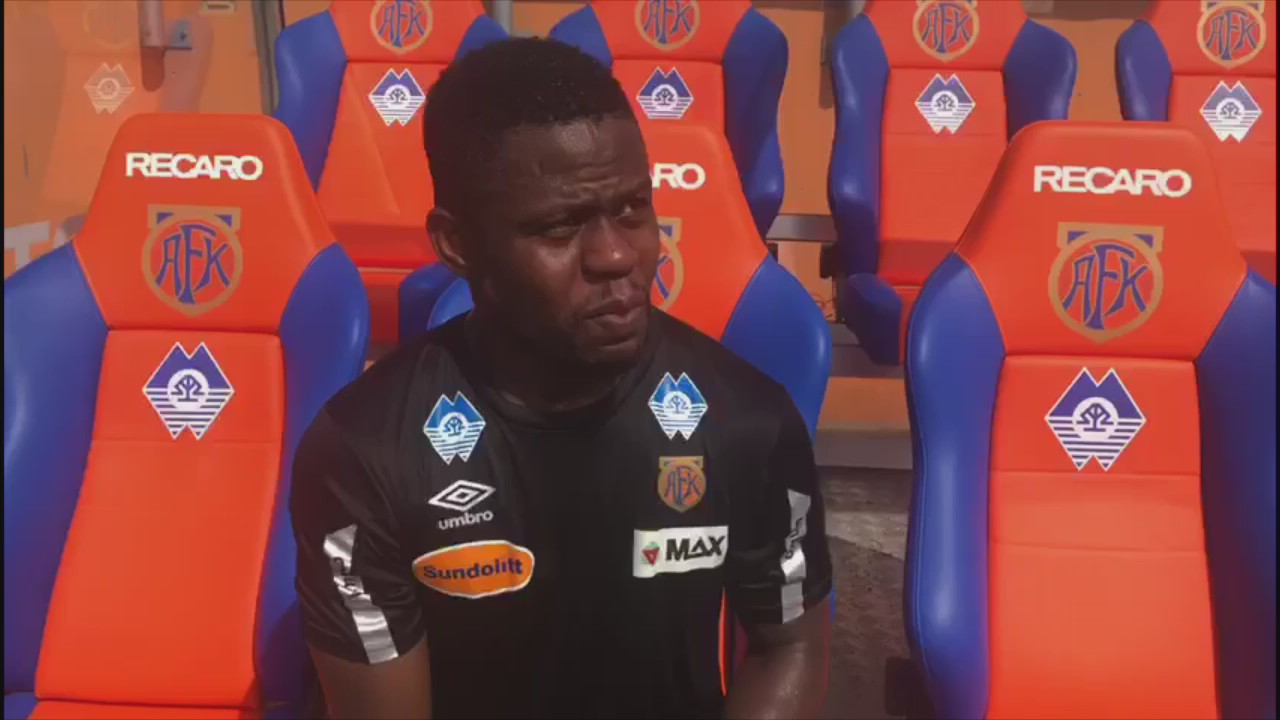 E1BA3C1F-2135-4180-99AC-B9B2E95B7409.MOV